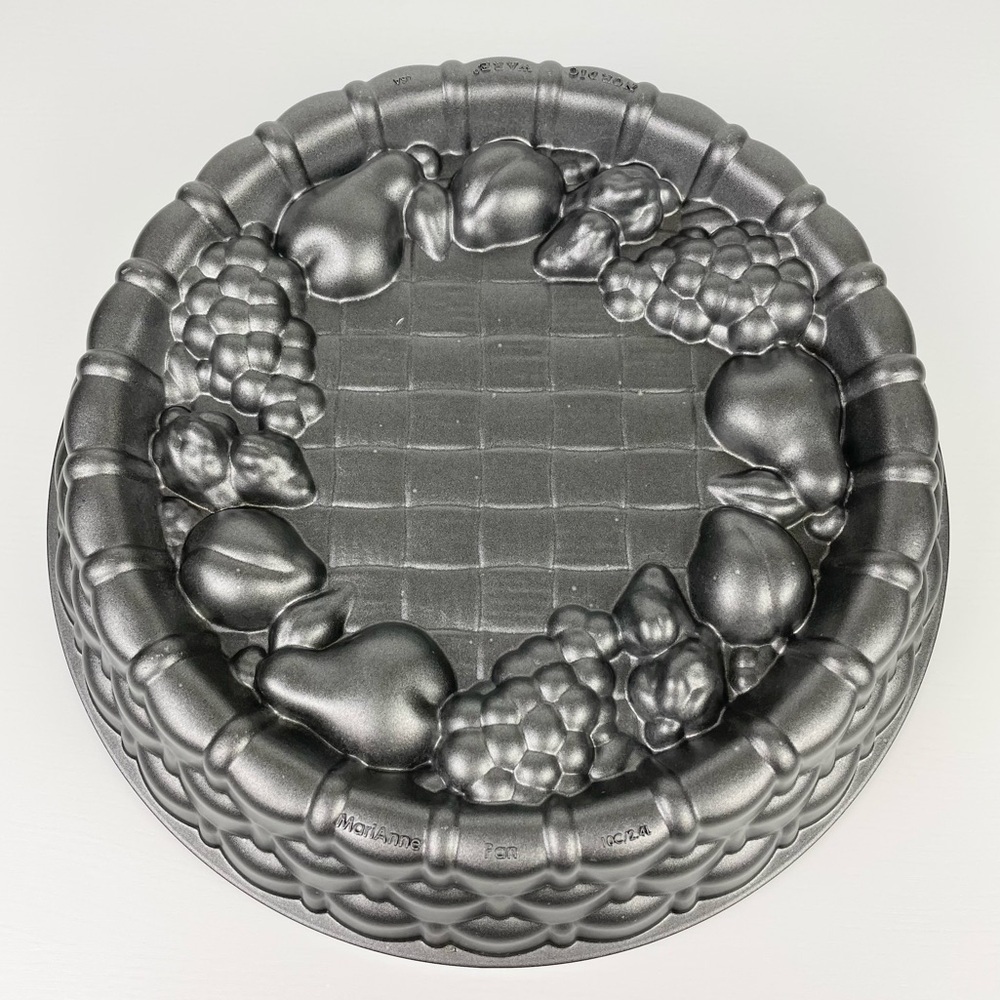 Nordic Ware Marianne Cake Pan Cast Aluminum Fruit Lattice Basket Weave 10 Cup - Picture 4 of 16